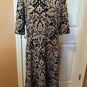 connected apparel Black and Tan Damask Knit Mid Sleeve Dress